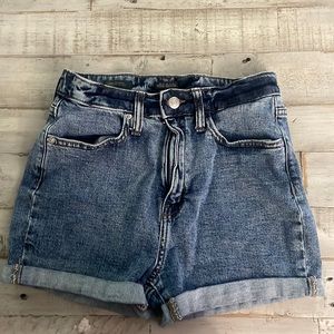TARGET JEAN SHORTS